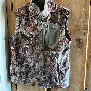 Cabela's Tan and Gray Camouflage Hunting Vest